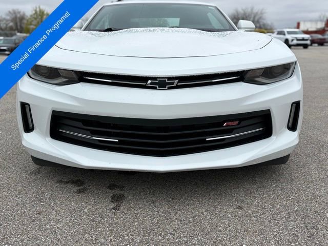 Used 2018 Chevrolet Camaro LT w/ RS Package RWD image 10