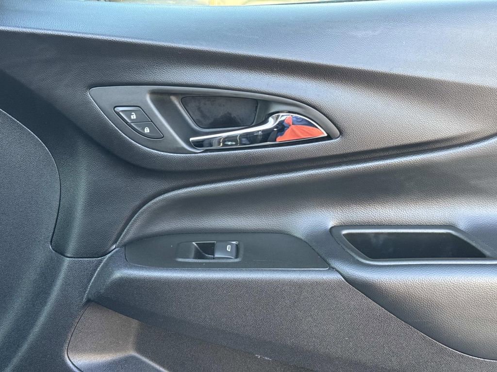 Used 2024 Chevrolet Equinox LT image 15