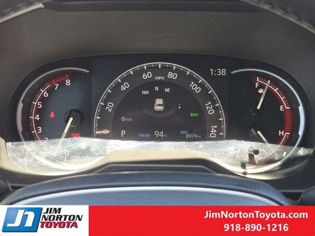 Used 2025 Toyota RAV4 XLE Premium FWD image 18