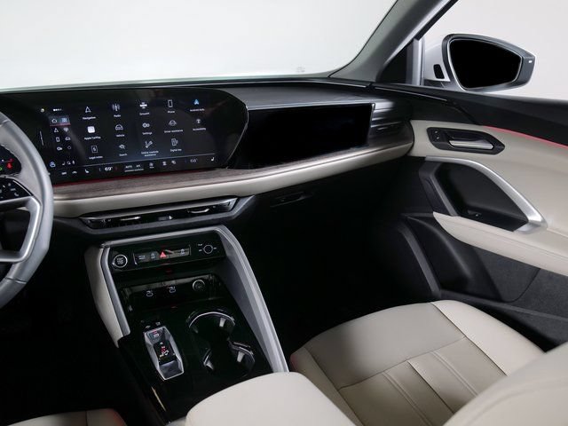 Certified 2025 Audi Q5 Premium w/ Convenience Package AWD/4WD image 18