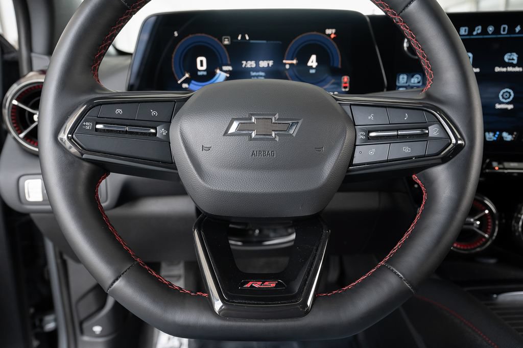 Used 2024 Chevrolet Blazer EV RS RWD image 21