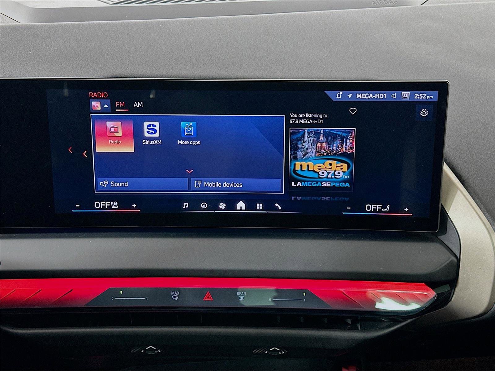 Used 2025 BMW X3 xDrive30i w/ Convenience Package image 15