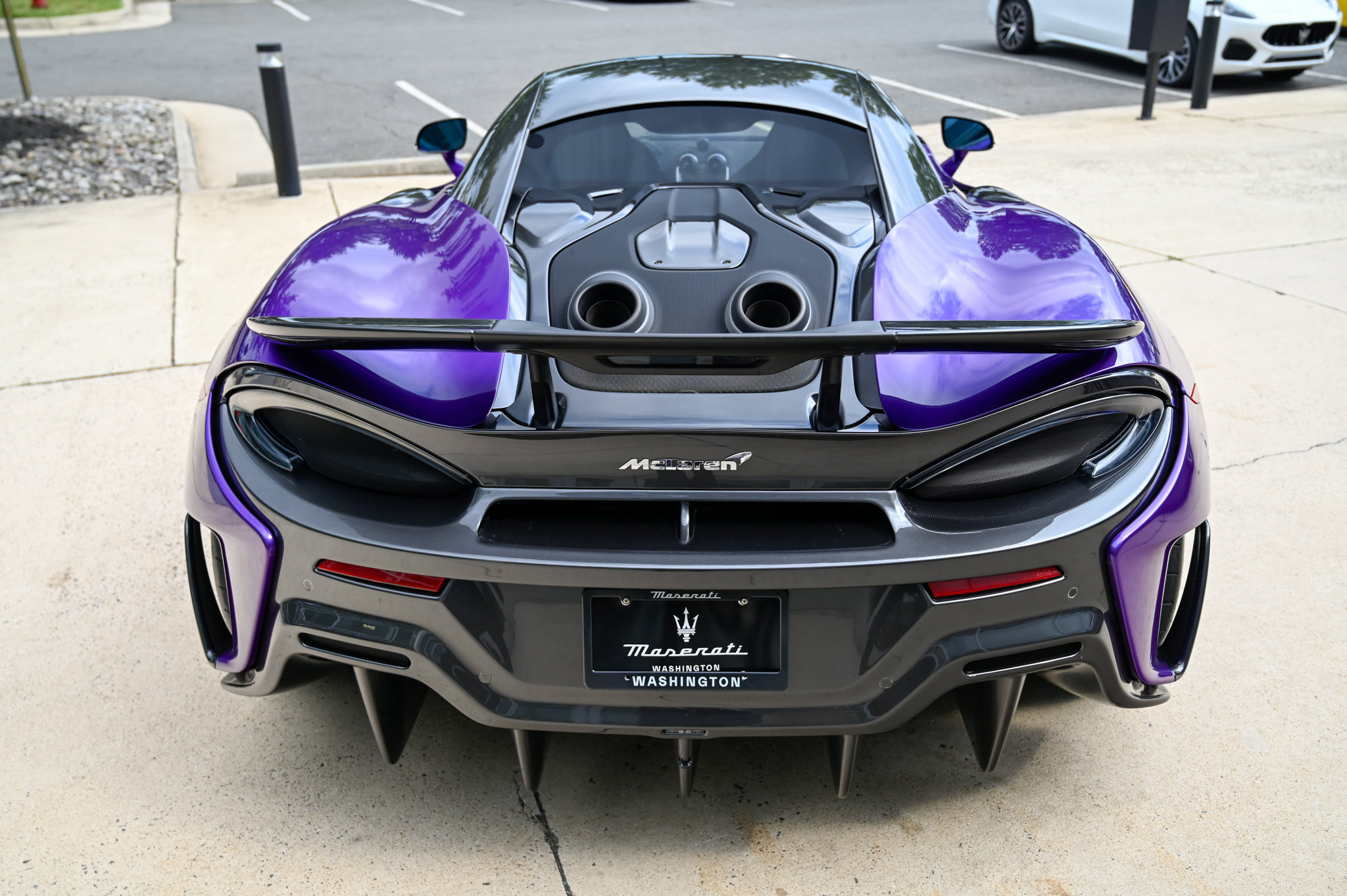 Used 2019 McLaren 600LT RWD image 6