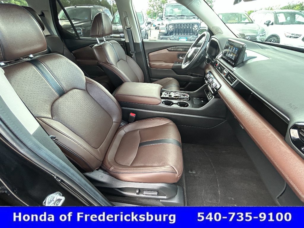 Used 2024 Honda Pilot Elite image 33