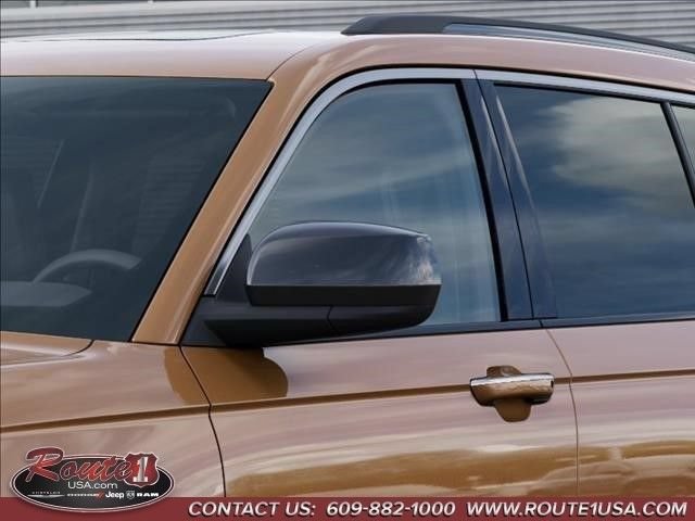 New 2026 Jeep Grand Cherokee L Limited Reserve AWD/4WD image 13