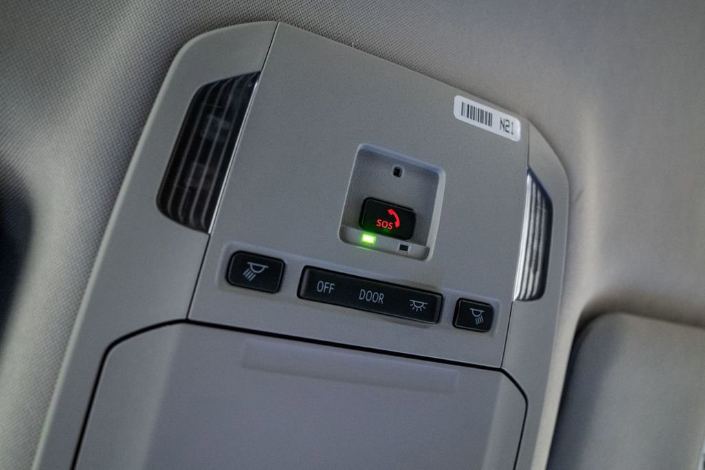 Used 2024 Toyota Highlander LE image 22