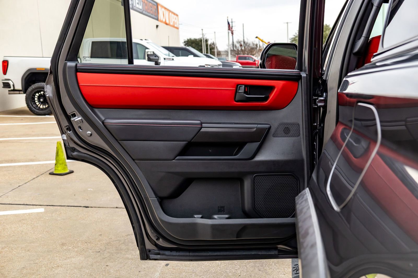 Used 2025 Toyota Sequoia TRD Pro image 39