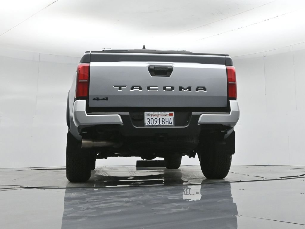 Used 2025 Toyota Tacoma TRD Off-Road image 51