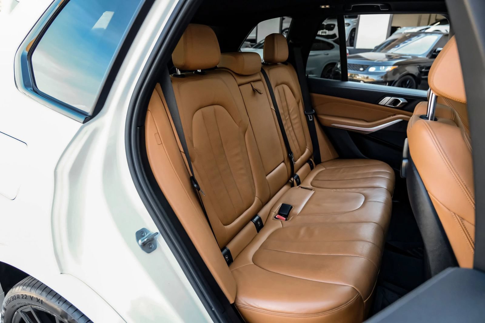 Used 2022 BMW X5 sDrive40i w/ M Sport Package RWD image 37