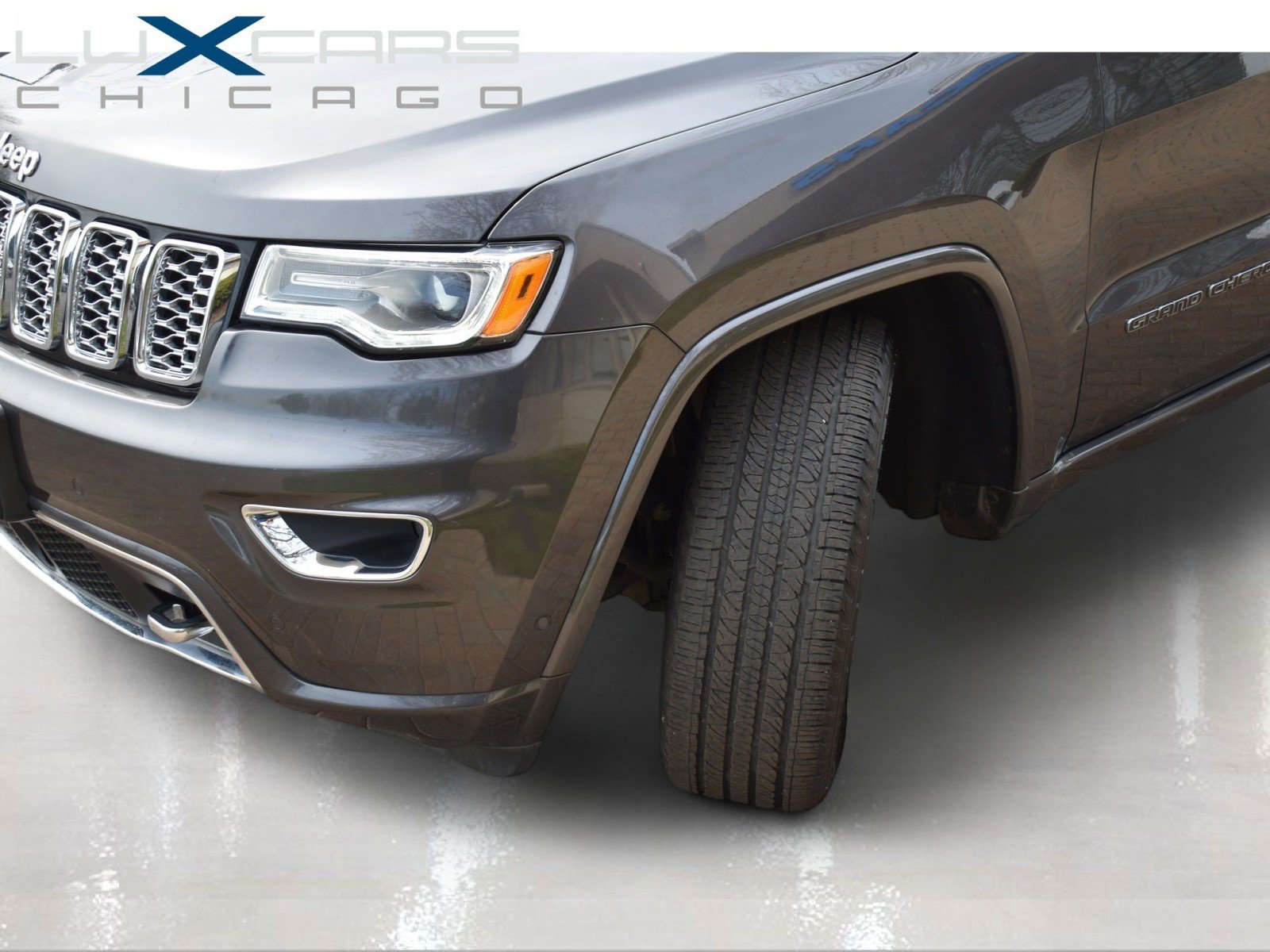 Used 2021 Jeep Grand Cherokee Overland AWD/4WD image 6