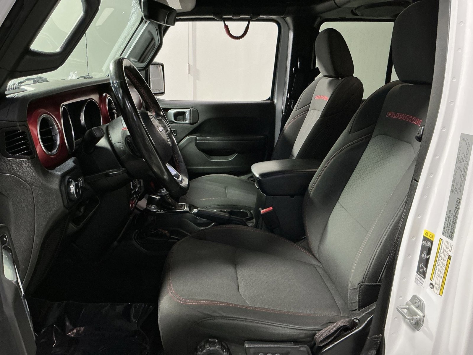 Used 2023 Jeep Wrangler Rubicon w/ Cold Weather Group image 21