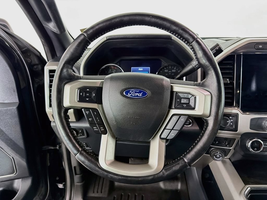 Used 2022 Ford F250 Lariat w/ Lariat Ultimate Package AWD/4WD image 13