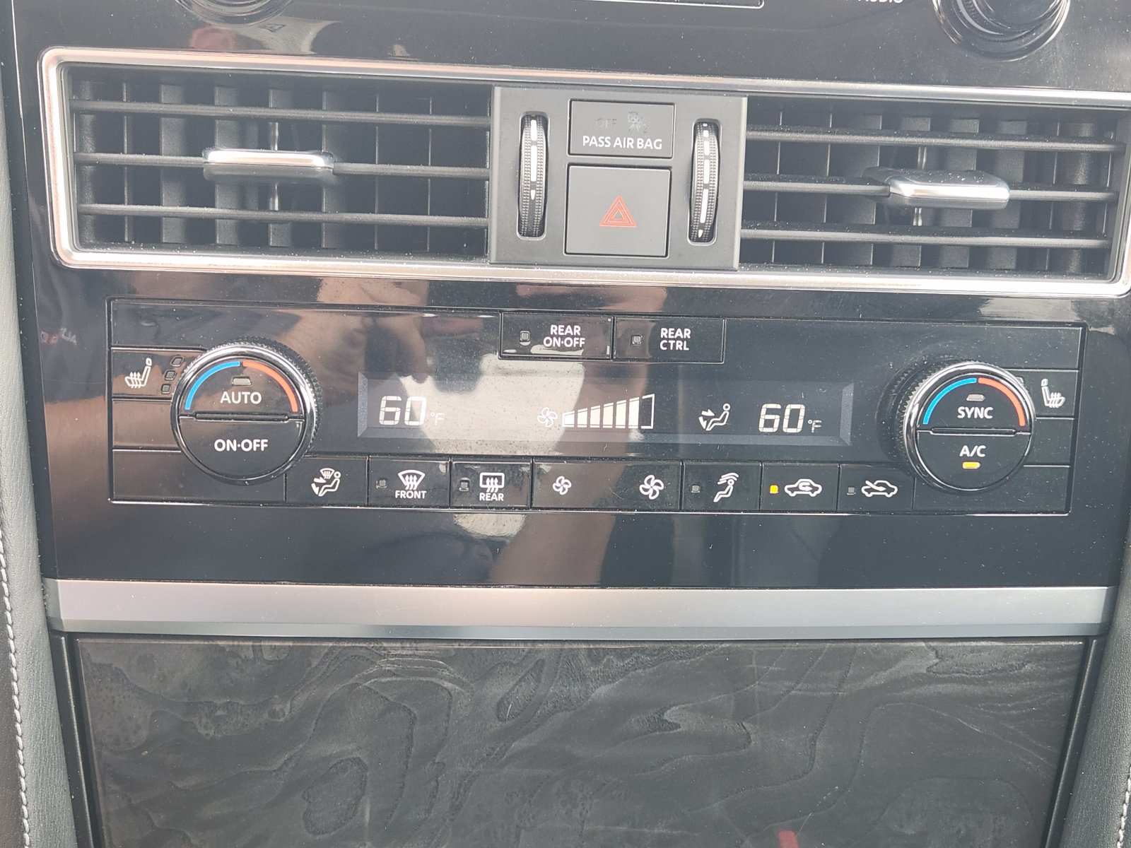 Used 2024 INFINITI QX80 Luxe RWD image 22