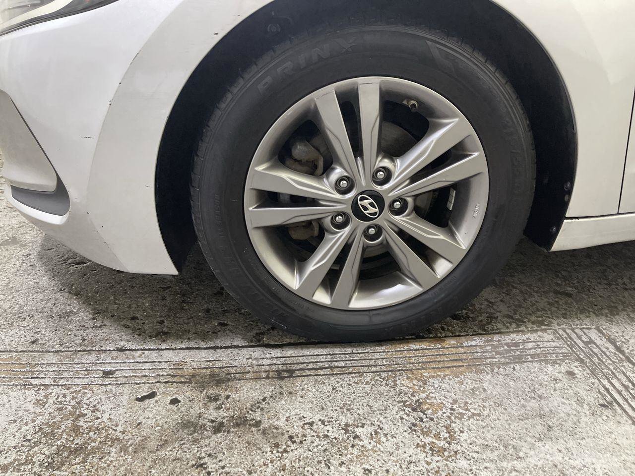 Used 2018 Hyundai Elantra SEL FWD image 10