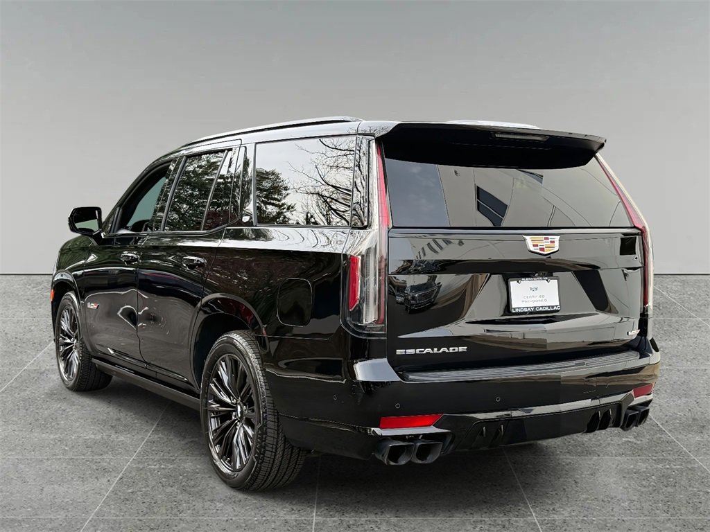 Used 2023 Cadillac Escalade V image 12