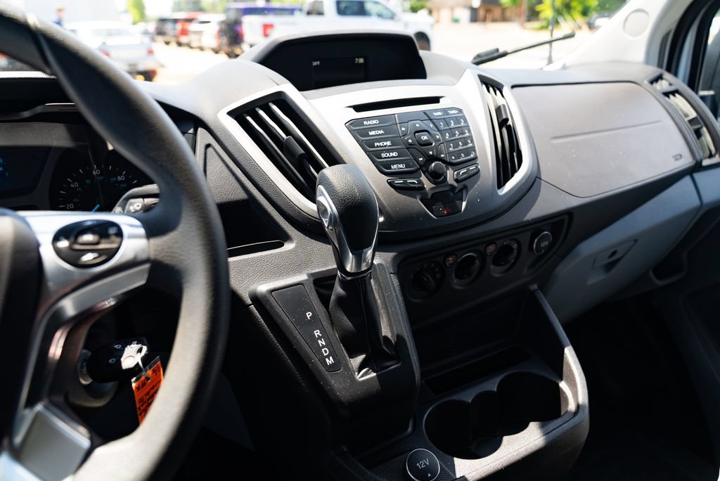 Used 2018 Ford Transit 350 XL RWD image 17