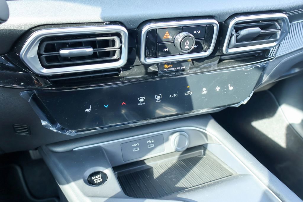 New 2026 Nissan Sentra SV image 12