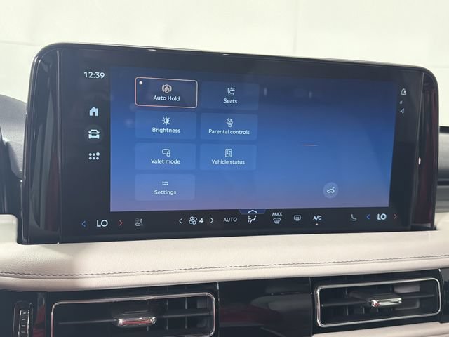 New 2026 Lincoln Aviator 2WD image 5