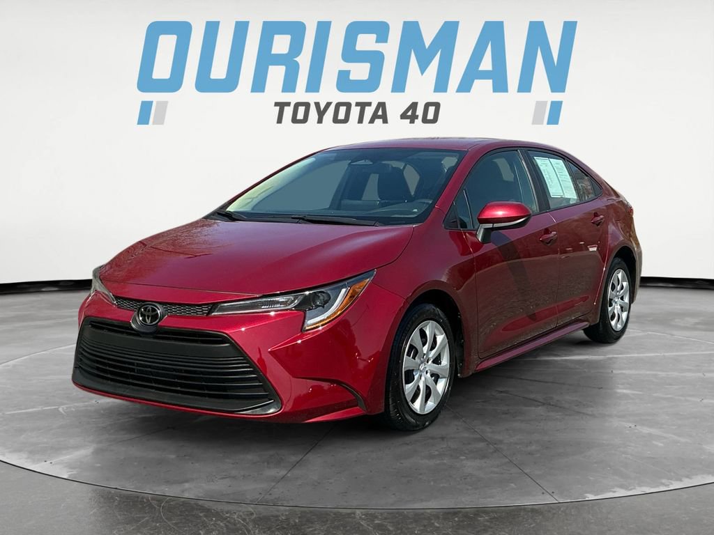 Used 2023 Toyota Corolla LE FWD image 3