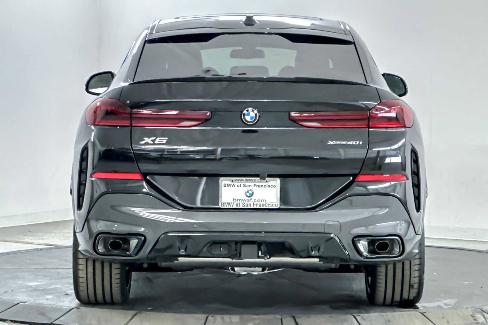 New 2026 BMW X6 xDrive40i w/ Executive Package image 7