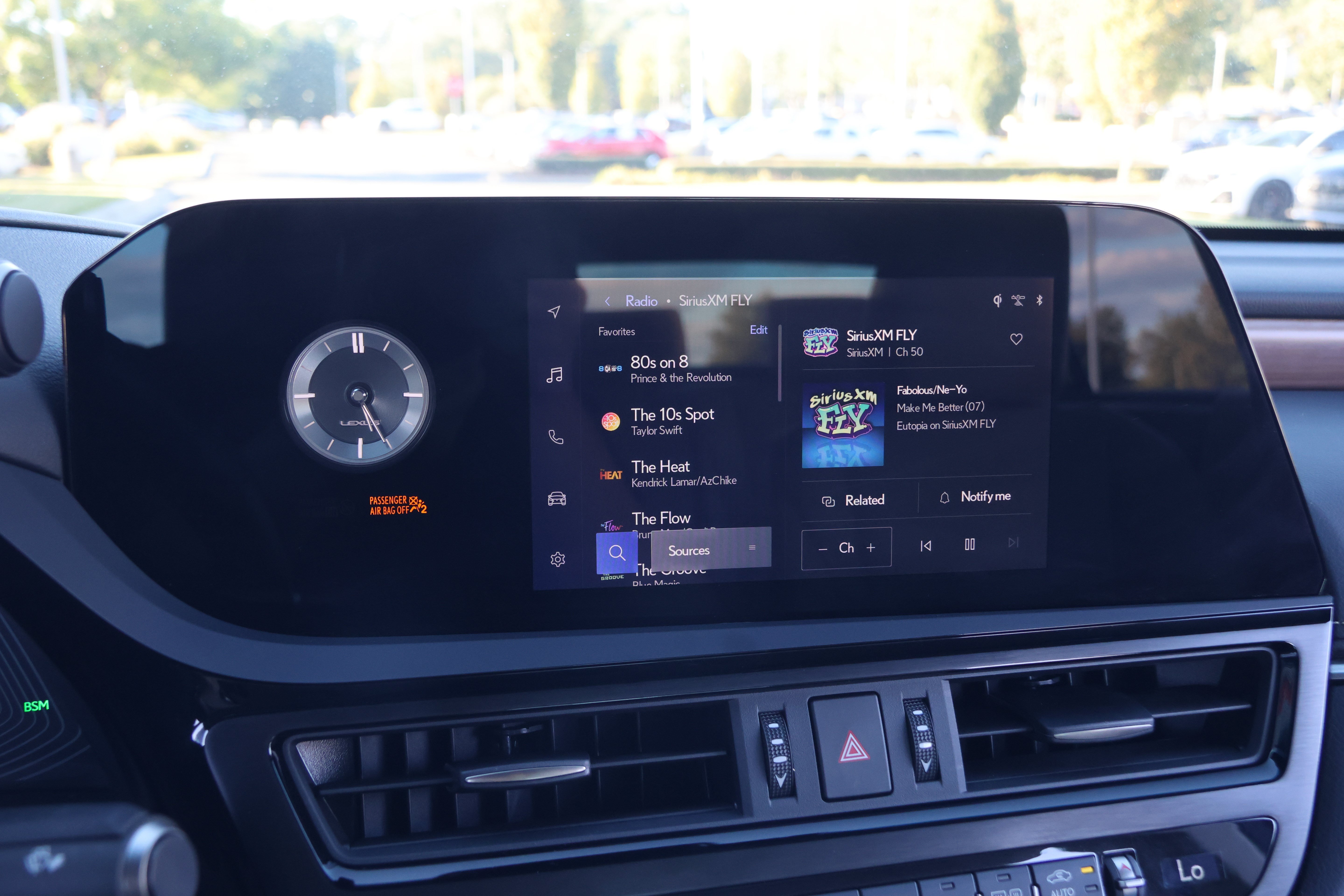 Used 2025 Lexus ES 350 w/ Premium Package FWD image 17
