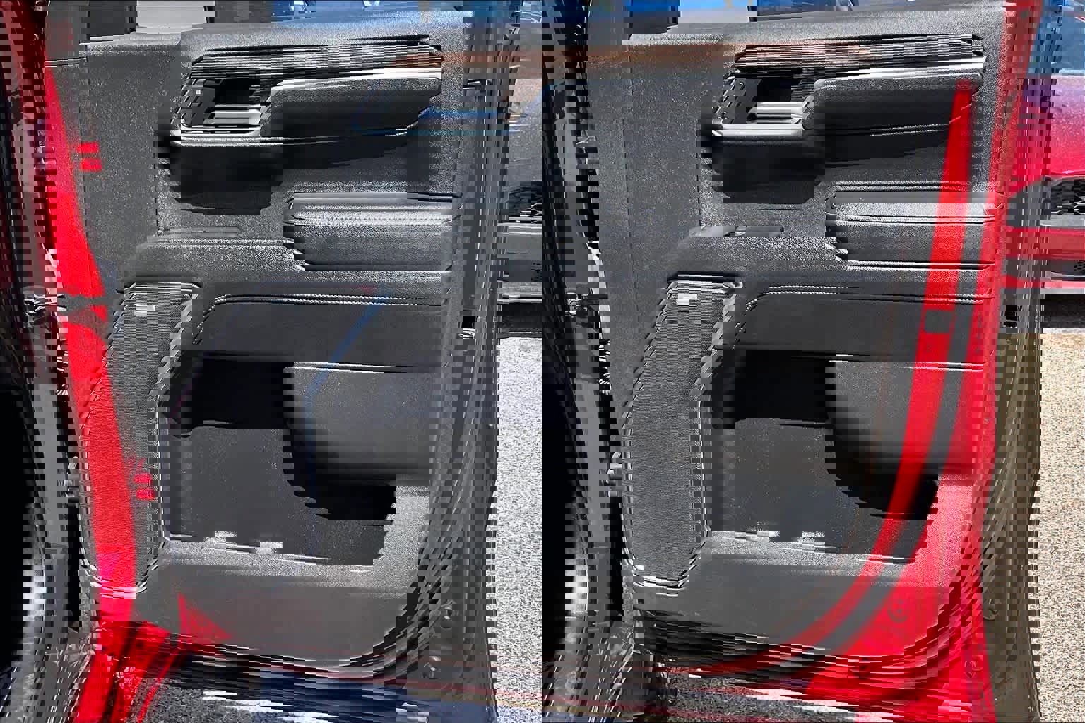 Used 2022 GMC Sierra 1500 Elevation w/ Elevation Premium Package AWD/4WD image 21