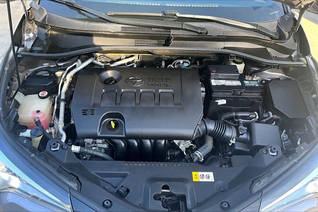 Used 2019 Toyota C-HR XLE FWD image 29