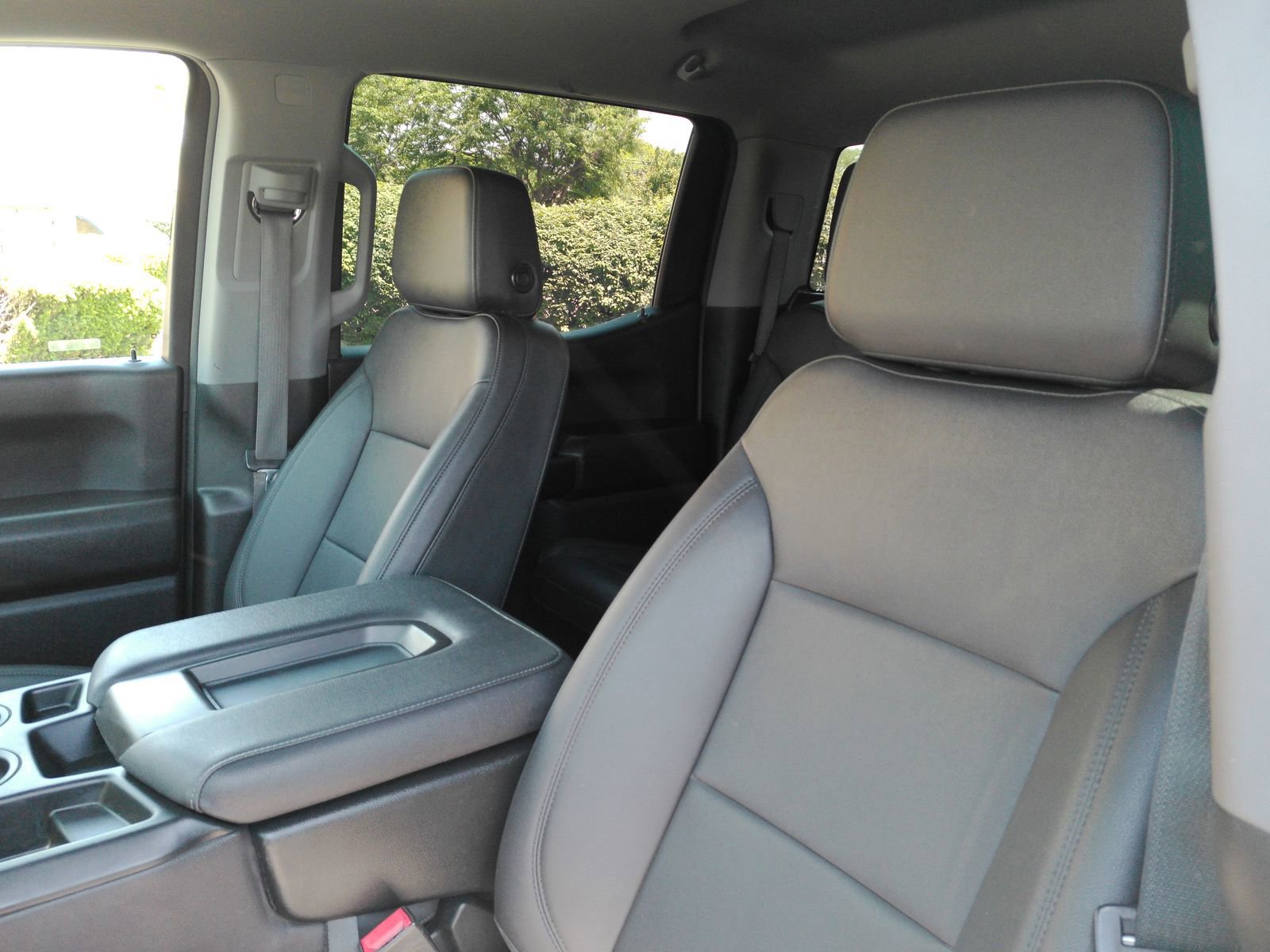 Certified 2024 GMC Sierra 1500 Pro AWD/4WD image 11