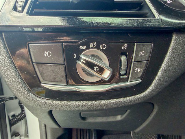 Used 2017 BMW 530i RWD image 16