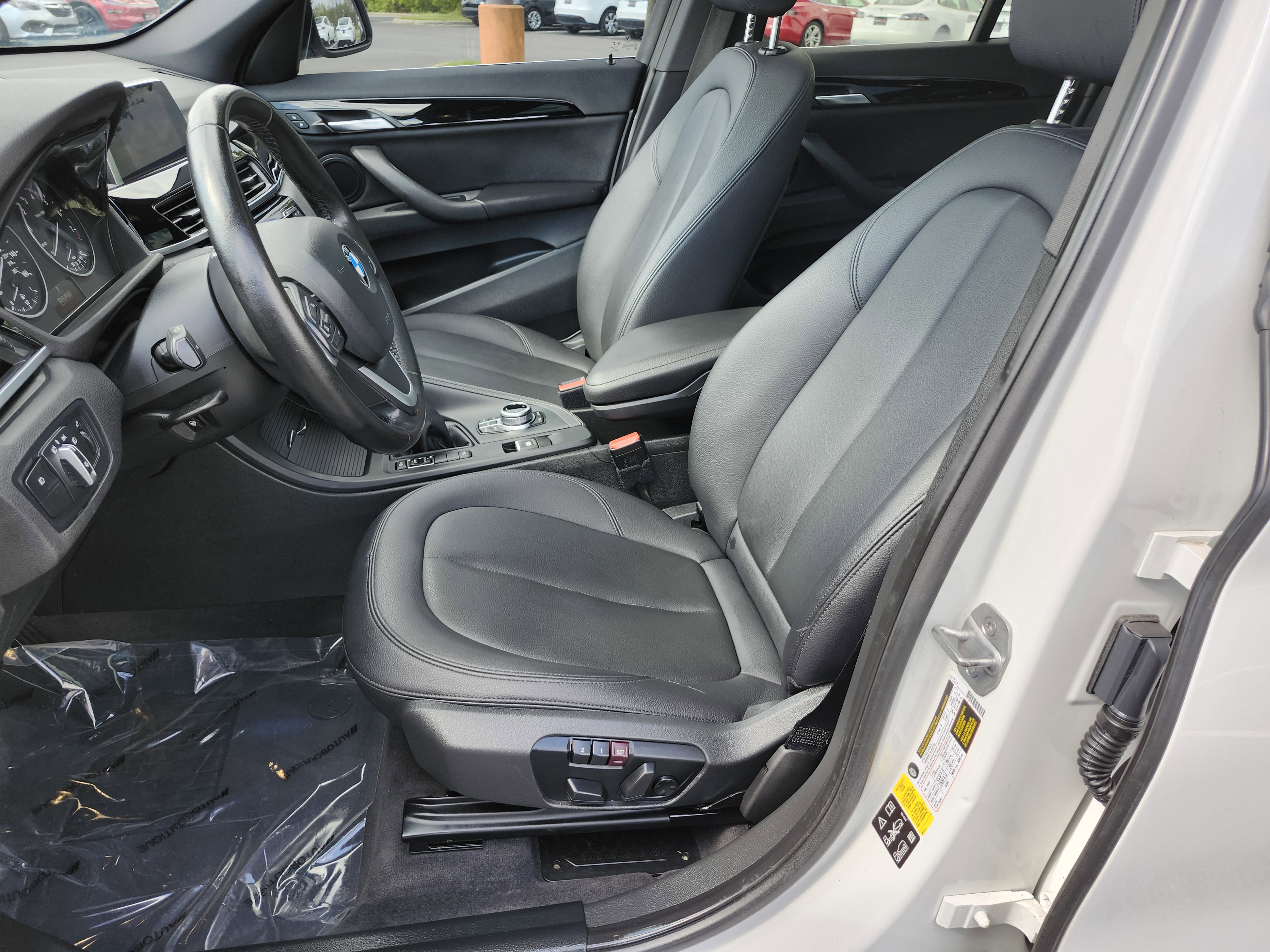 Used 2018 BMW X1 xDrive28i AWD/4WD image 26
