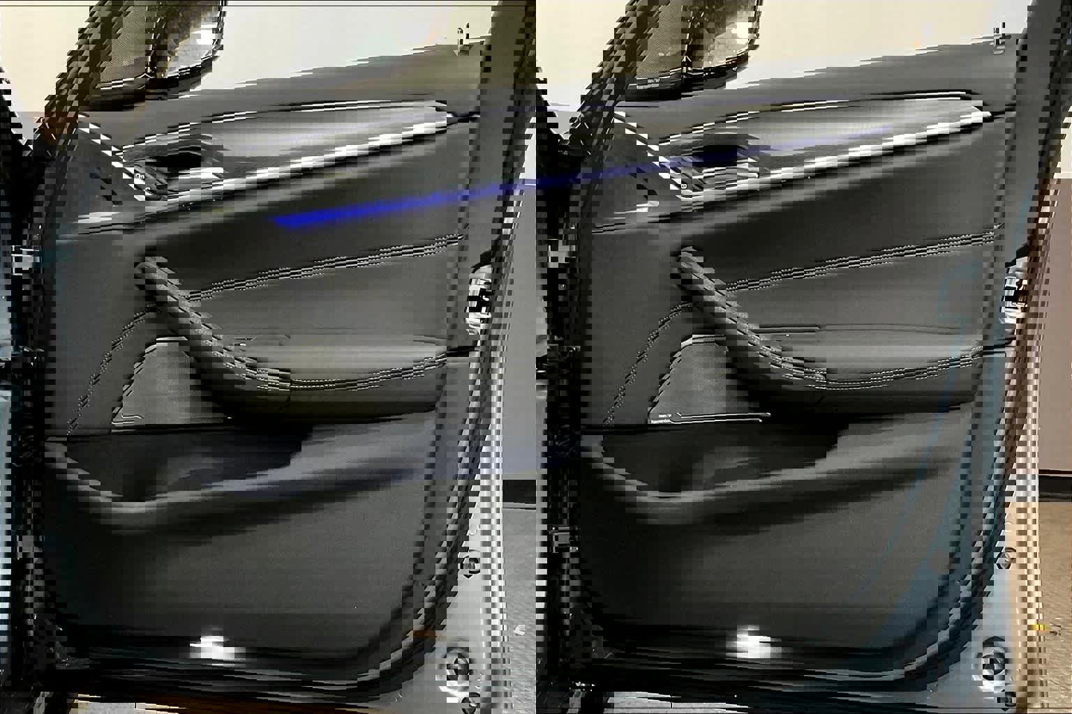 Used 2021 BMW 530i xDrive w/ M Sport Package image 24