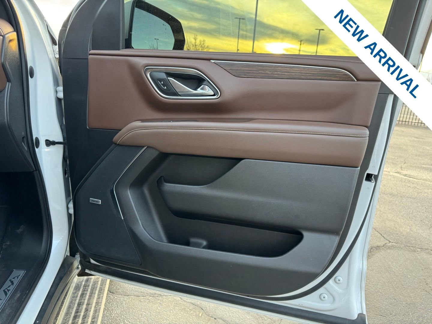 Used 2023 Chevrolet Tahoe High Country w/ LPO, Illumination Package image 10