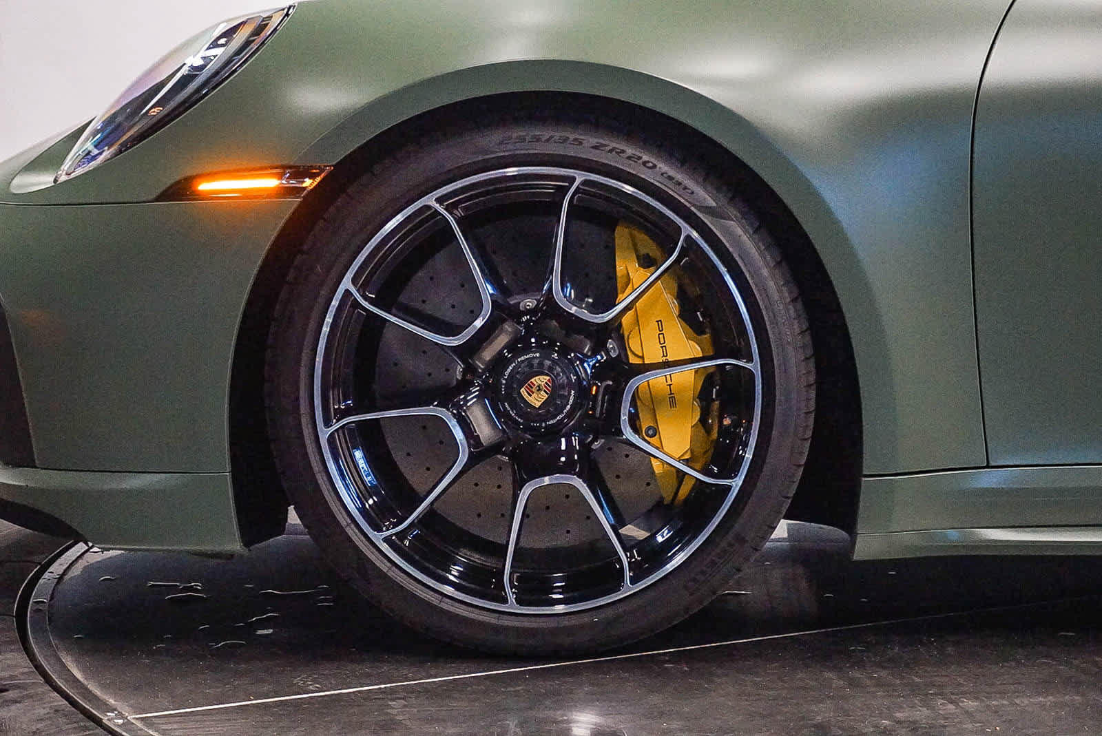 Used 2021 Porsche 911 Turbo S AWD/4WD image 9