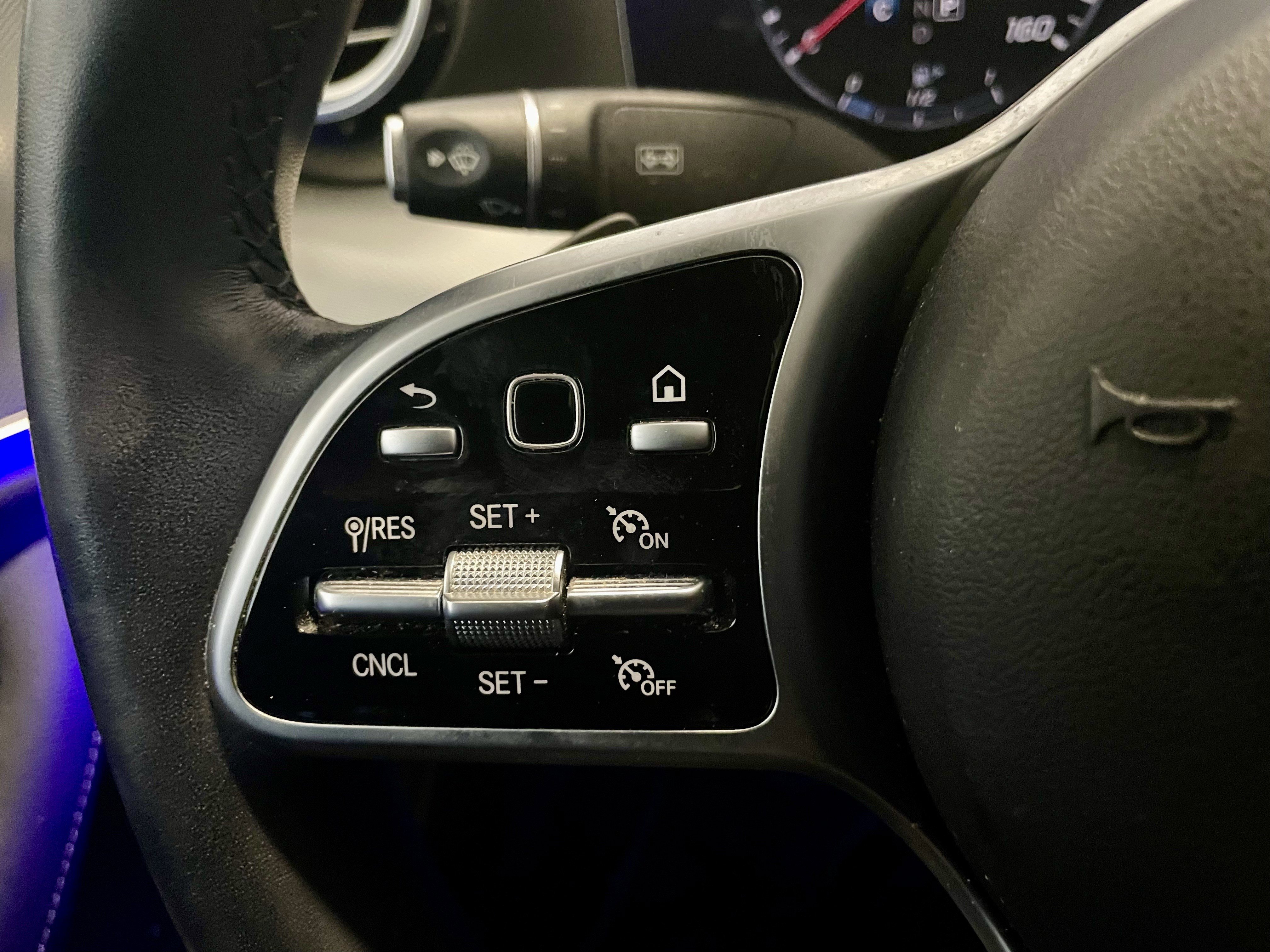 Used 2020 Mercedes-Benz E 350 4MATIC Sedan image 23