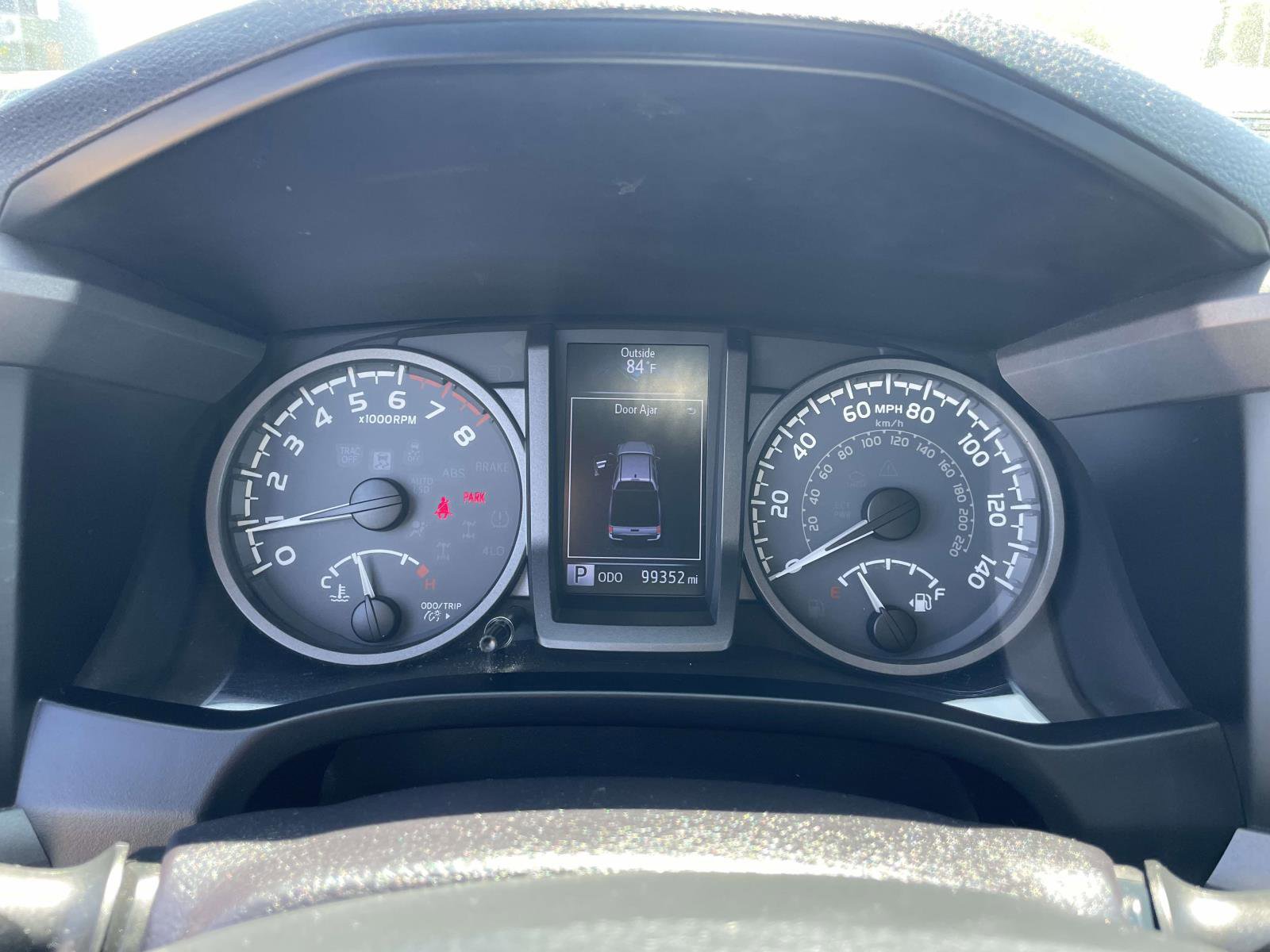 Used 2016 Toyota Tacoma TRD Sport w/ Premium & Technology Package RWD image 16