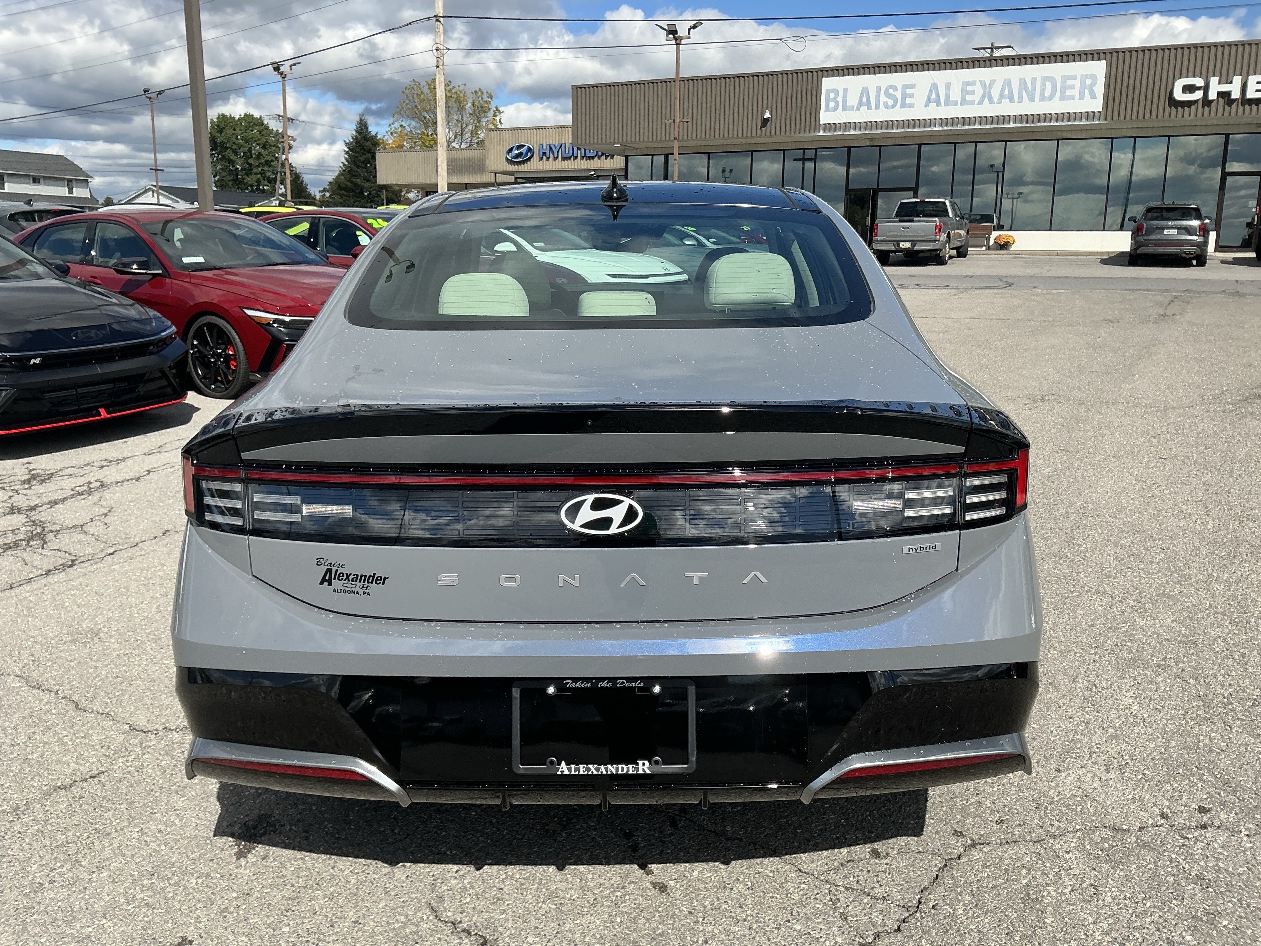 New 2026 Hyundai Sonata SEL FWD image 4
