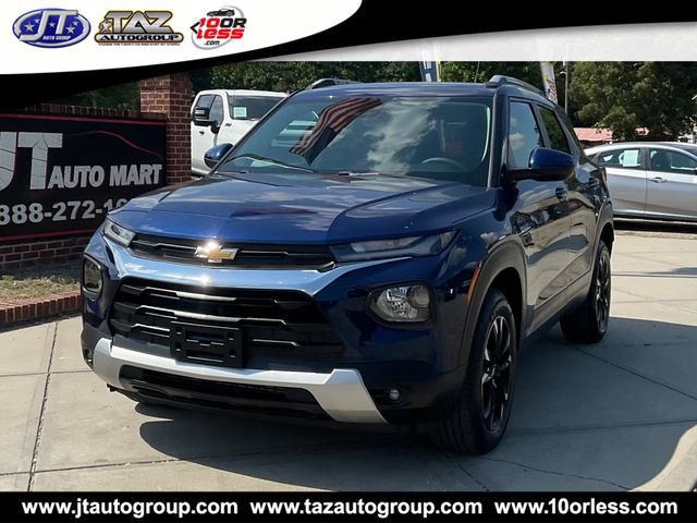 Used 2023 Chevrolet TrailBlazer LT w/ Convenience Package AWD/4WD image 3