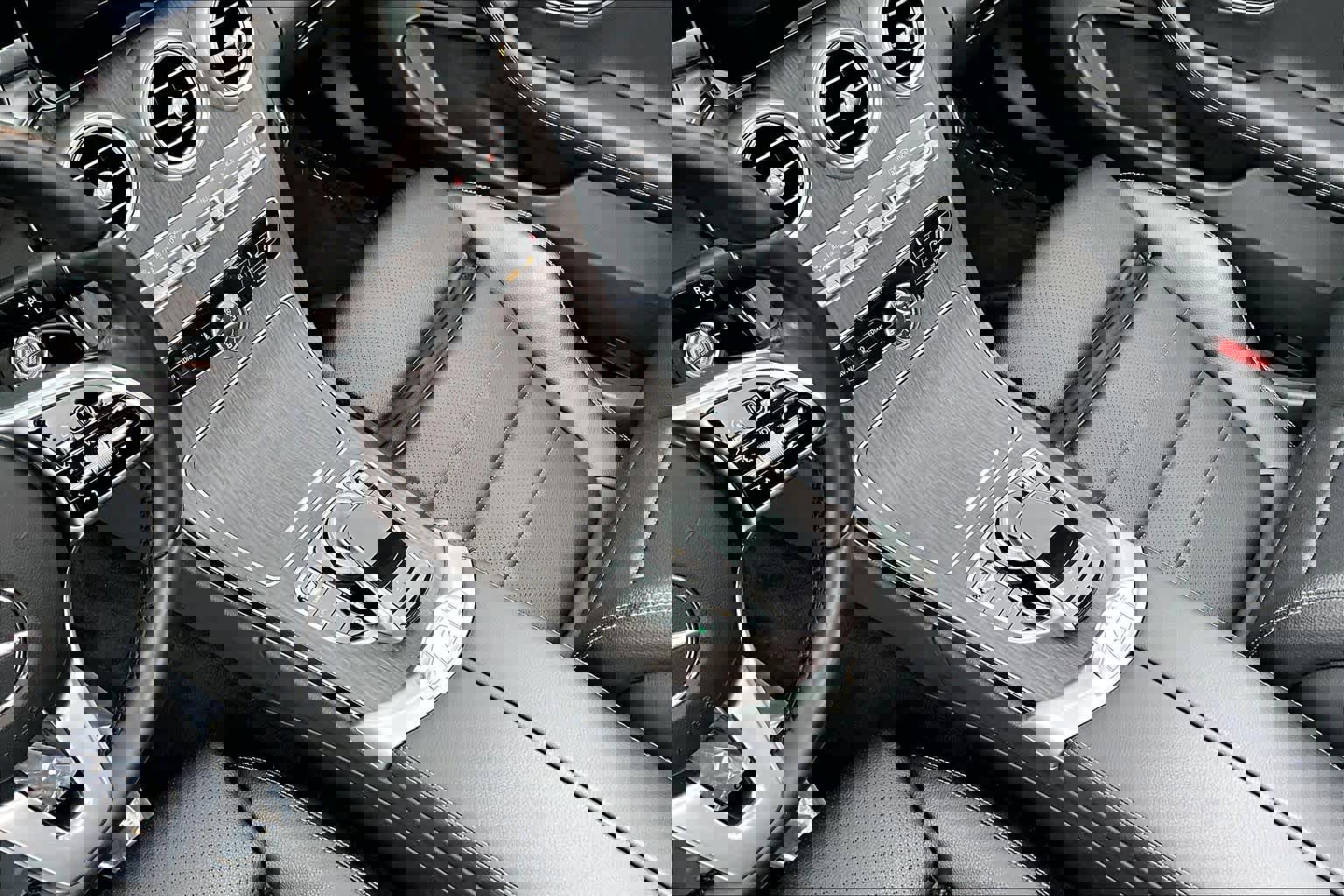 Used 2023 Mercedes-Benz C 300 4MATIC Cabriolet w/ Multimedia Package image 15