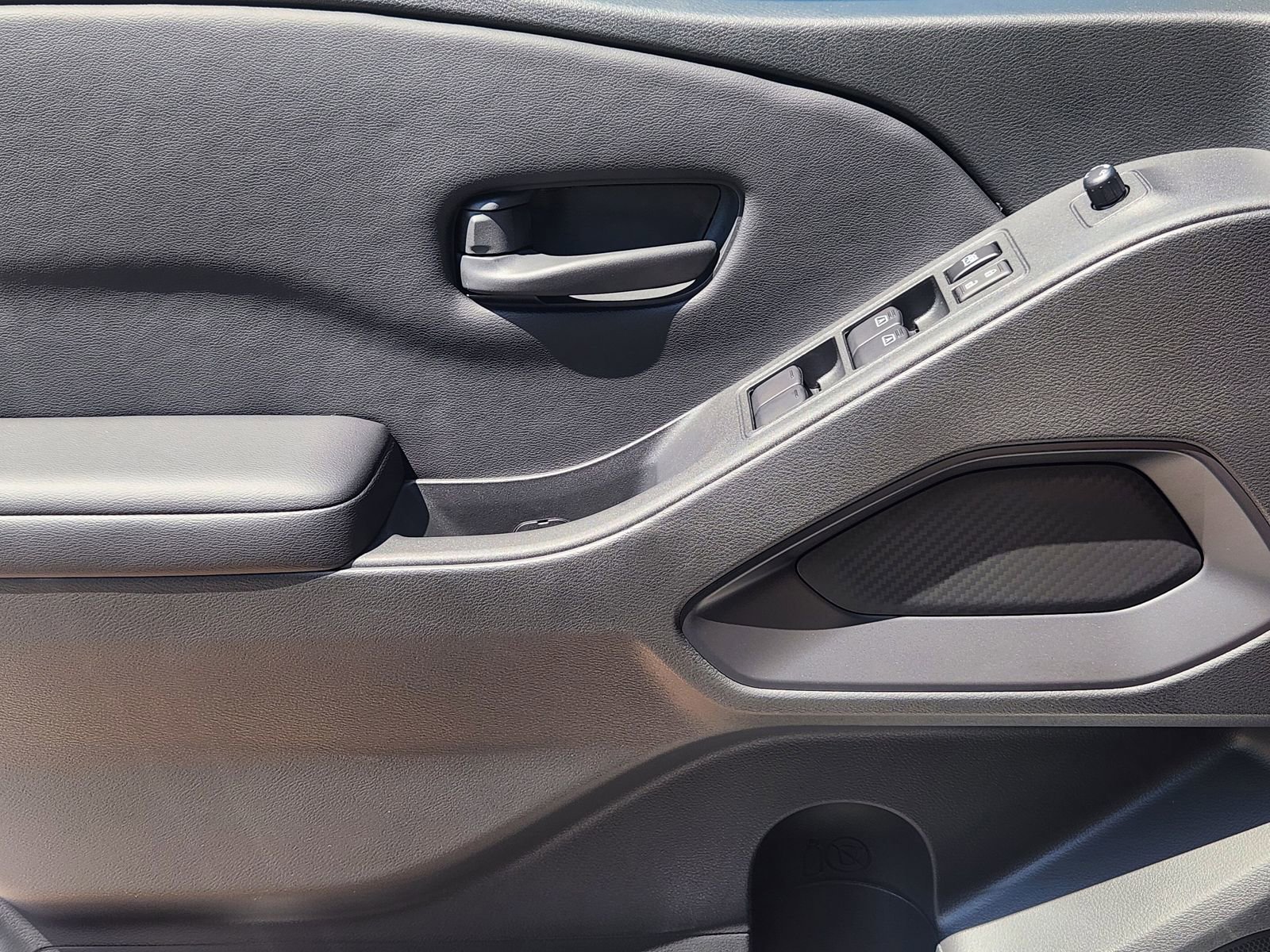 New 2026 Nissan Frontier SV RWD image 21