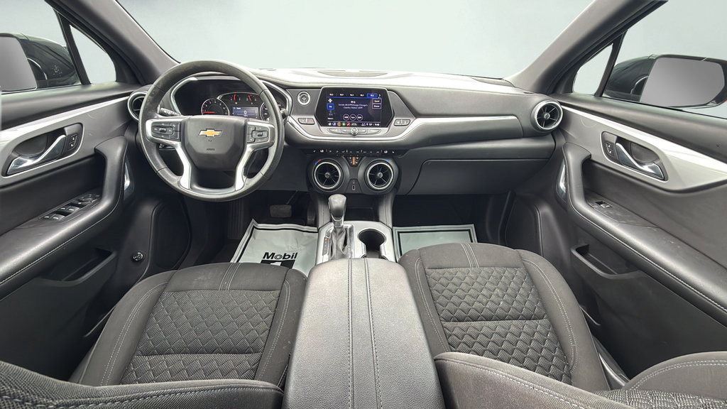 Used 2021 Chevrolet Blazer LT FWD image 28
