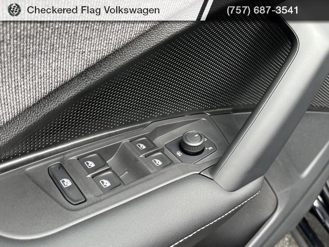 New 2025 Volkswagen Tiguan S image 25