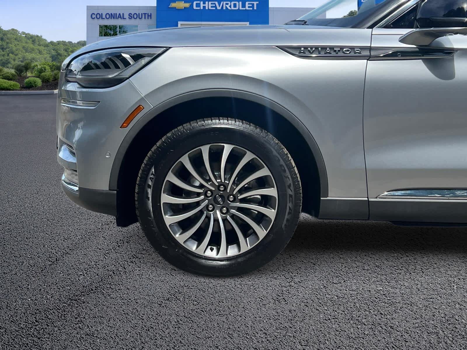 Used 2020 Lincoln Aviator Reserve AWD/4WD image 11