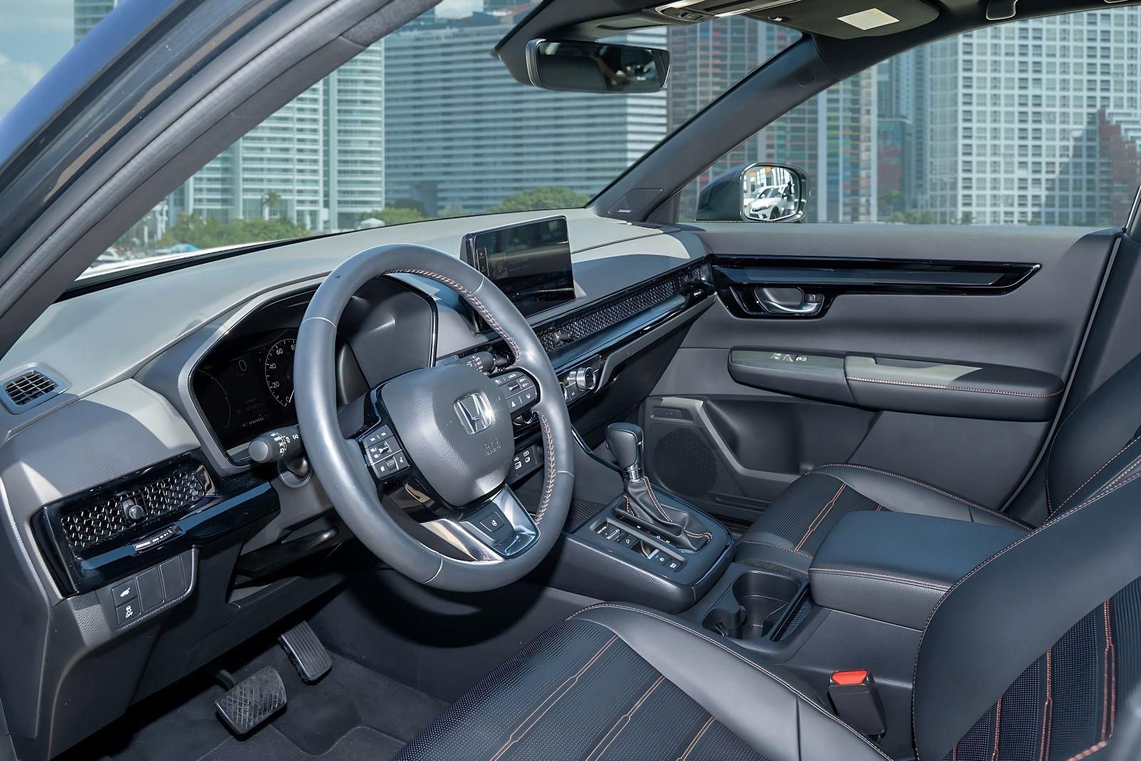 Certified 2023 Honda CR-V Sport Touring image 17