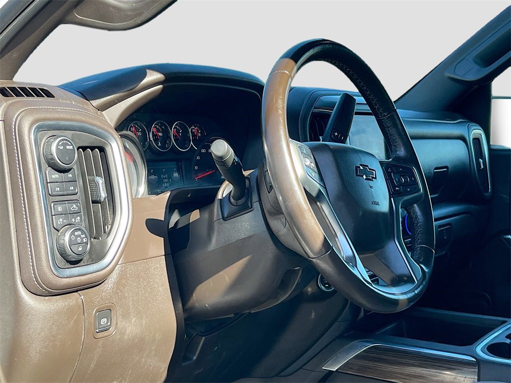 Used 2022 Chevrolet Silverado 1500 LT Trail Boss w/ Safety Package image 9