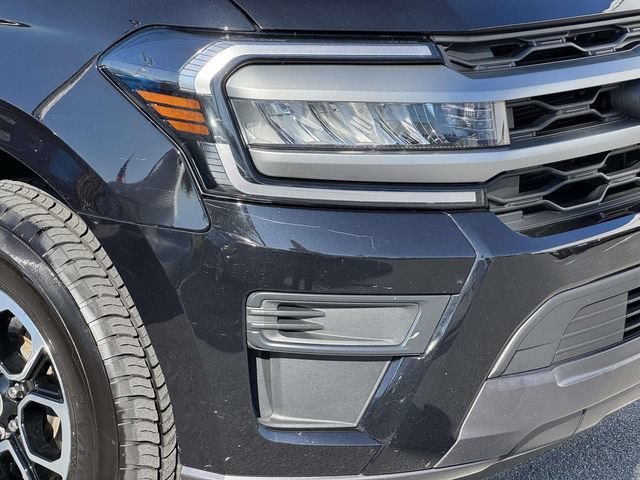 Used 2024 Ford Expedition XLT AWD/4WD image 7