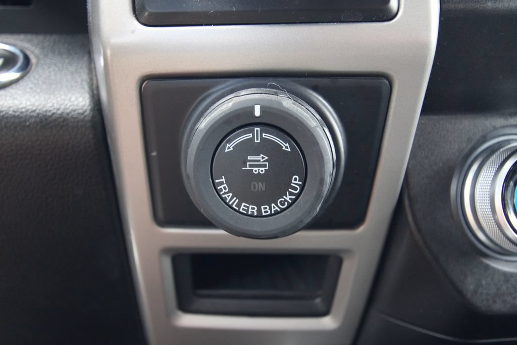 Used 2020 Ford F150 Lariat w/ Equipment Group 502A Luxury AWD/4WD image 28