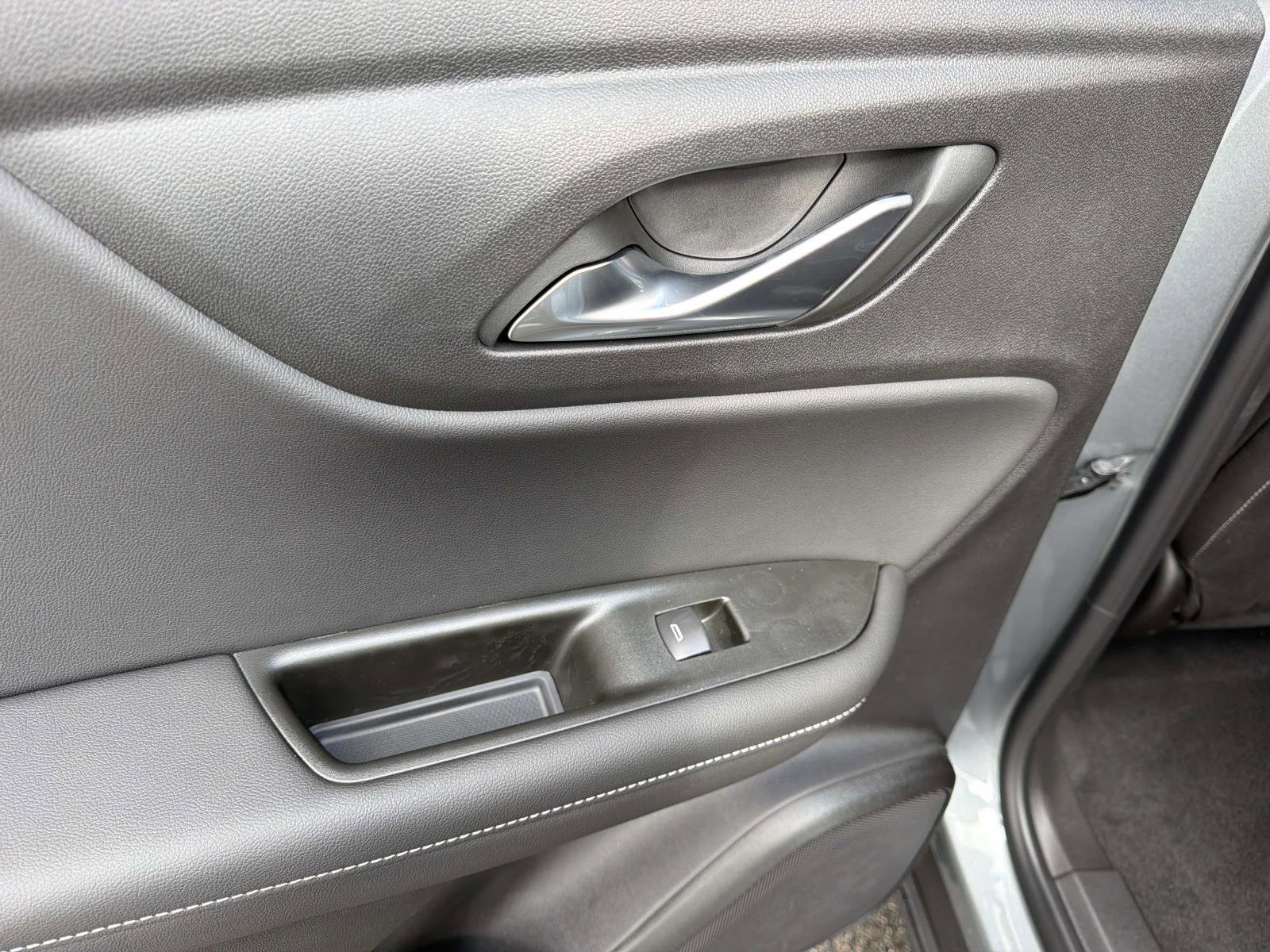 New 2026 Chevrolet Blazer LT w/ Convenience Package image 6