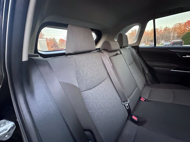 Used 2024 Toyota RAV4 XLE w/ Convenience Package AWD/4WD image 9