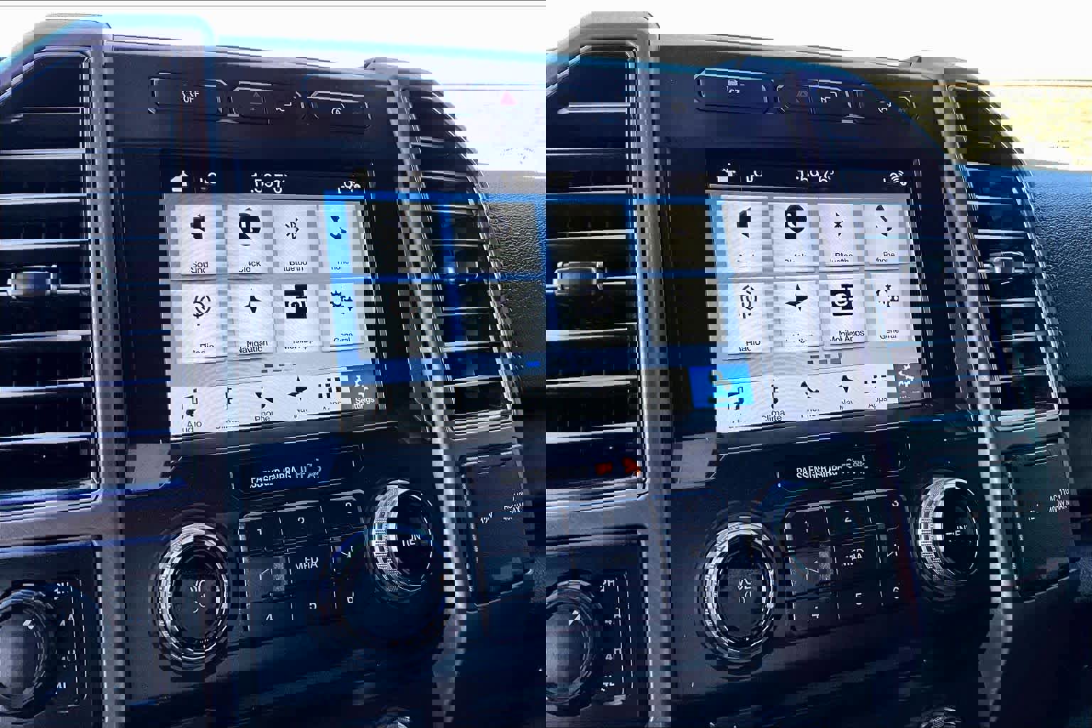 Used 2018 Ford F150 Limited image 31