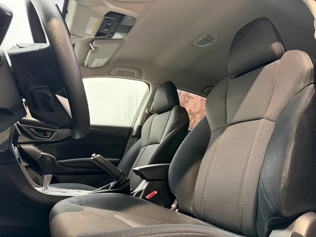 Used 2021 Subaru Crosstrek 2.0i image 9